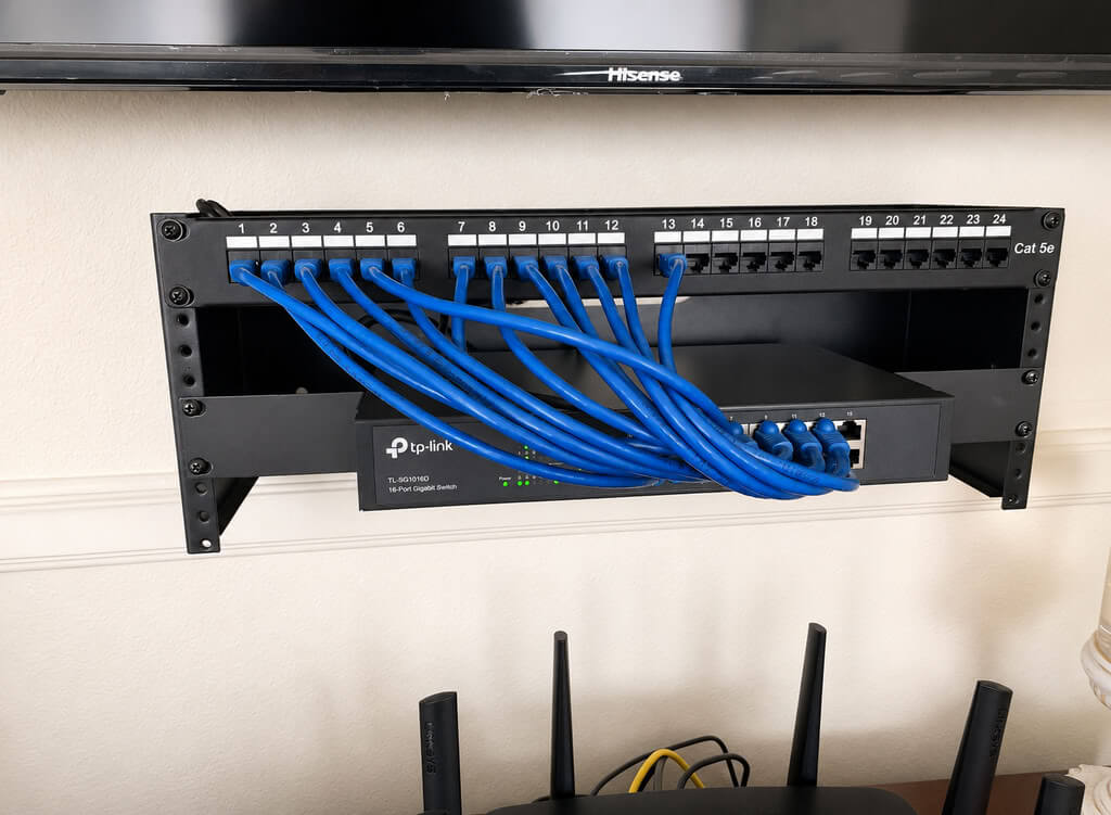Simple patch panel and network switch-conv
